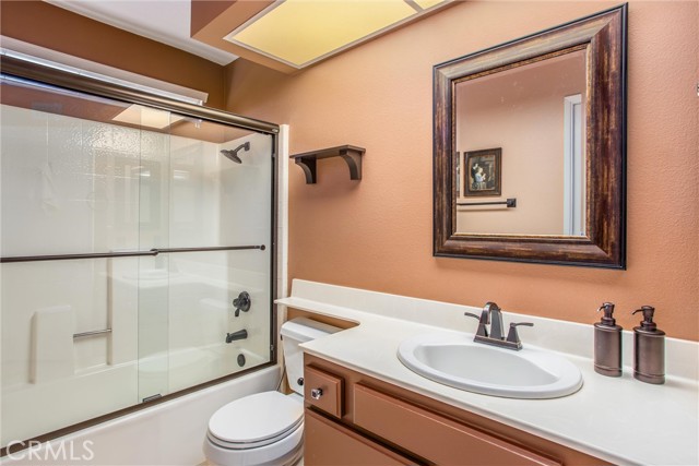 100 Waters Court, Redlands CA: https://media.crmls.org/medias/79e15fbe-d77e-4626-802b-59623d55d97c.jpg