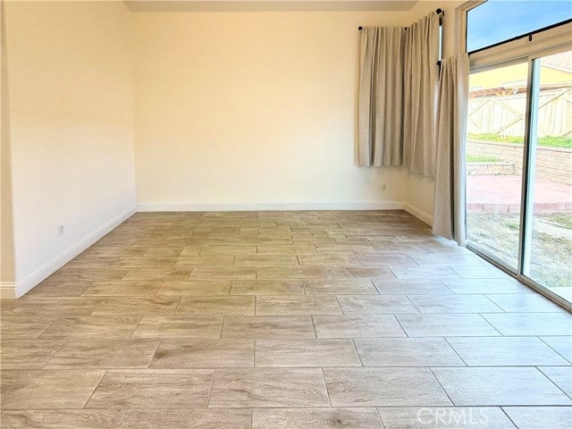 Detail Gallery Image 15 of 26 For 37116 Alder, Palmdale,  CA 93552 - 3 Beds | 2 Baths