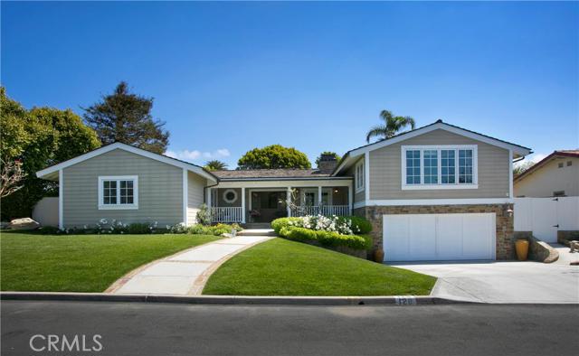 129 Rocky Point Road, Palos Verdes Estates, California 90274, 4 Bedrooms Bedrooms, ,3 BathroomsBathrooms,Residential,Sold,Rocky Point,PV16086293