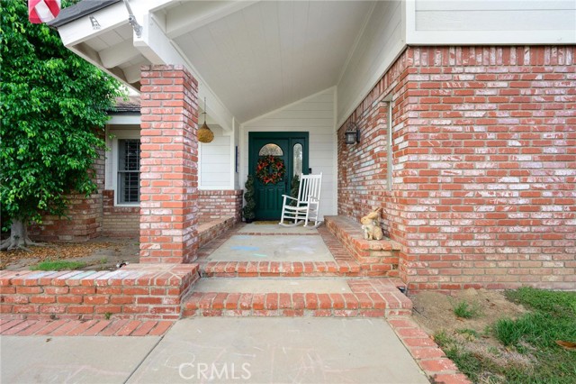 Detail Gallery Image 14 of 53 For 22455 Needles St, Chatsworth,  CA 91311 - 4 Beds | 3 Baths