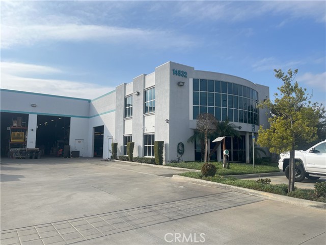 14832 Arrow, Baldwin Park, California 91706, ,Commercial Lease,For Rent,14832 Arrow,CRAR25022466