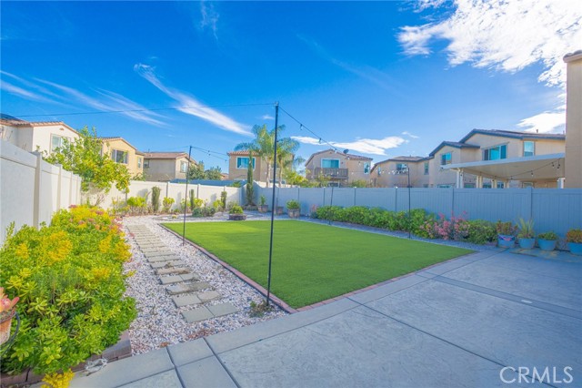 Detail Gallery Image 5 of 32 For 30565 Ticonderoga, Murrieta,  CA 92563 - 3 Beds | 2/1 Baths