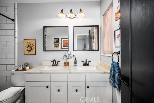 Detail Gallery Image 31 of 59 For 6110 E Walton St, Long Beach,  CA 90815 - 3 Beds | 2 Baths