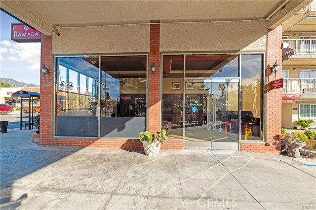 Image 4 of 43 For 2156 Colorado Boulevard