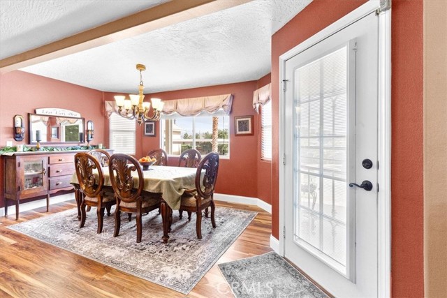 19287 Allegheny Road, Apple Valley CA: https://media.crmls.org/medias/79e6022f-fc7d-4c13-94ae-5a99762c3e37.jpg