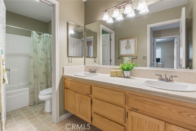 Detail Gallery Image 23 of 37 For 3043 Ceanothus Ave, Chico,  CA 95973 - 4 Beds | 2/1 Baths