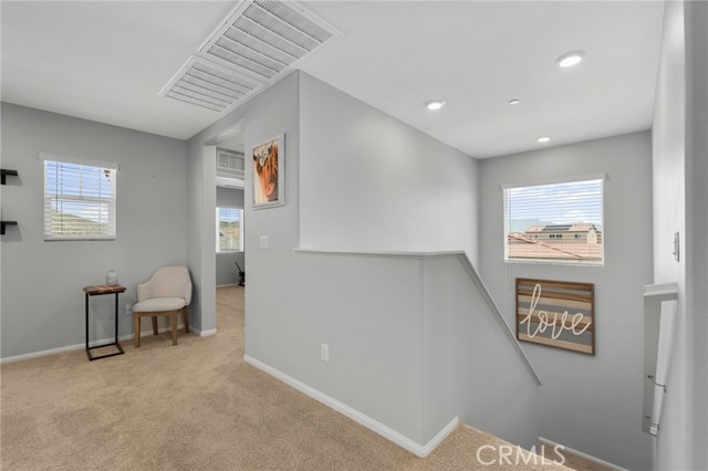 31231 Scrub Jay Road, Winchester CA: https://media.crmls.org/medias/79e69569-7d21-474d-af4a-4dd95e4c5f33.jpg