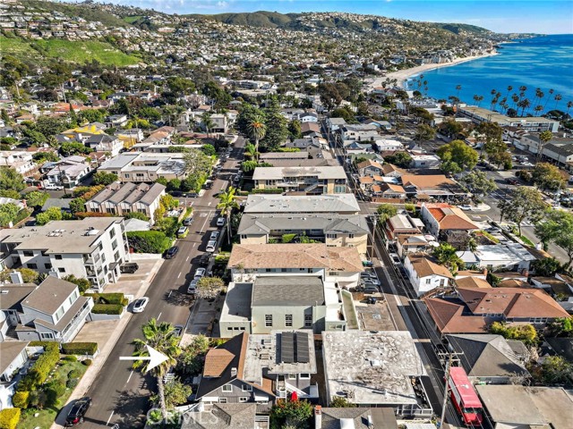 Detail Gallery Image 12 of 16 For 437 Cypress, Laguna Beach,  CA 92651 - – Beds | – Baths