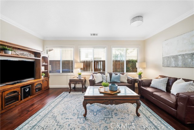 Detail Gallery Image 9 of 61 For 13 Frances Cir, Buena Park,  CA 90621 - 4 Beds | 3 Baths