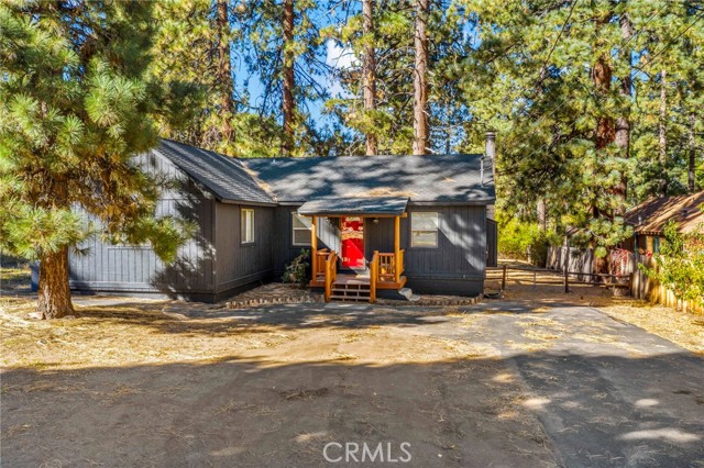 Detail Gallery Image 1 of 51 For 802 Knickerbocker Rd, Big Bear Lake,  CA 92315 - 2 Beds | 2 Baths