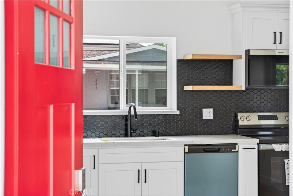 MLS #OC26141584 image #9