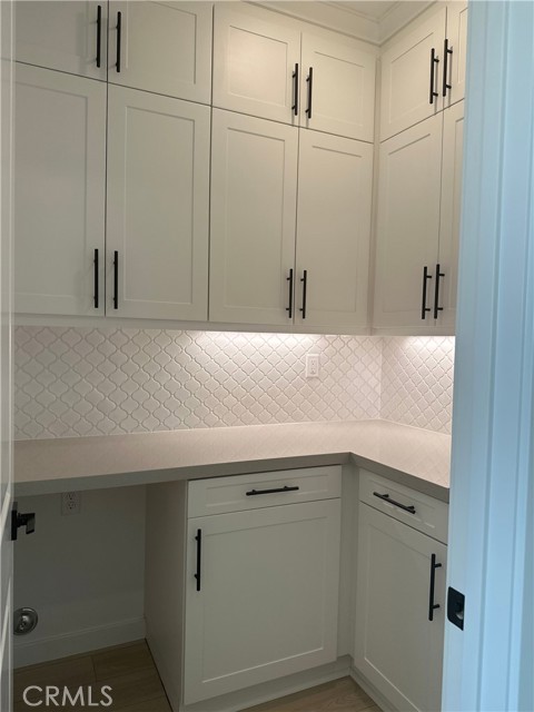 27824 Marquee Drive, Valencia CA: https://media.crmls.org/medias/79e84977-6939-4b84-9db9-56c7b66b3b02.jpg