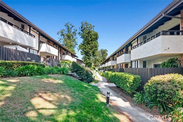 Detail Gallery Image 33 of 34 For 31525 Lindero Canyon Rd #6,  Westlake Village,  CA 91361 - 2 Beds | 2 Baths