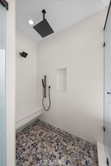 2606 MacKay Lane, Redondo Beach, California 90278, 5 Bedrooms Bedrooms, ,4 BathroomsBathrooms,Residential,Sold,MacKay,SB23014119