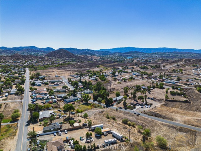 Detail Gallery Image 15 of 51 For 28490 Connecticut Dr, Menifee,  CA 92587 - – Beds | – Baths