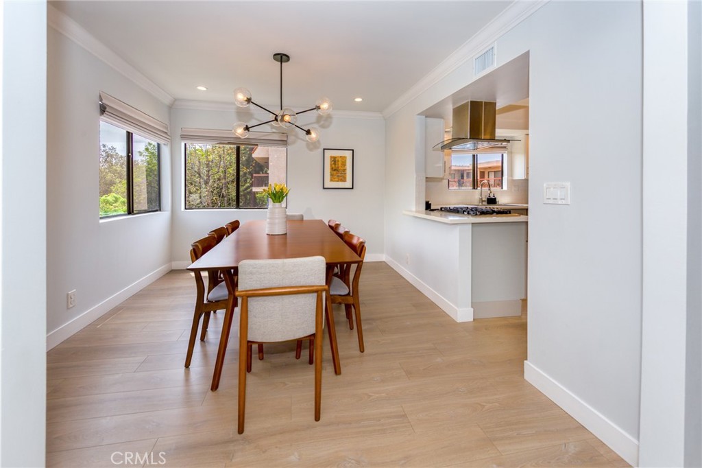 635 E Elmwood Avenue 201Burbank img 19