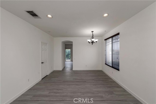 Detail Gallery Image 10 of 28 For 8692 Watson St, Cypress,  CA 90630 - 3 Beds | 2/1 Baths
