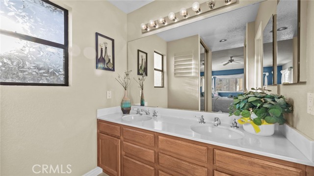 Detail Gallery Image 27 of 48 For 1563 San Fernando Dr, Corona,  CA 92882 - 3 Beds | 2/1 Baths