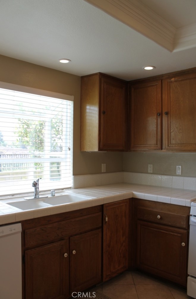 MLS #OC25244918 image #11