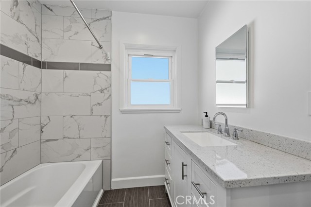 Detail Gallery Image 16 of 29 For 6658 Kosturas Pl, Winnetka,  CA 91306 - 3 Beds | 2 Baths