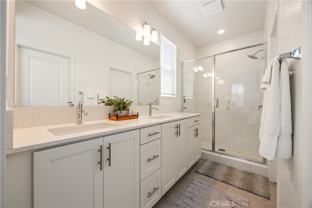 468 Carina Glen - photo 20