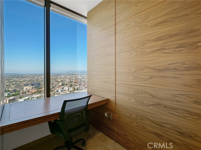 Detail Gallery Image 28 of 49 For 1100 Wilshire Bld #2911,  Los Angeles,  CA 90017 - 2 Beds | 1 Baths