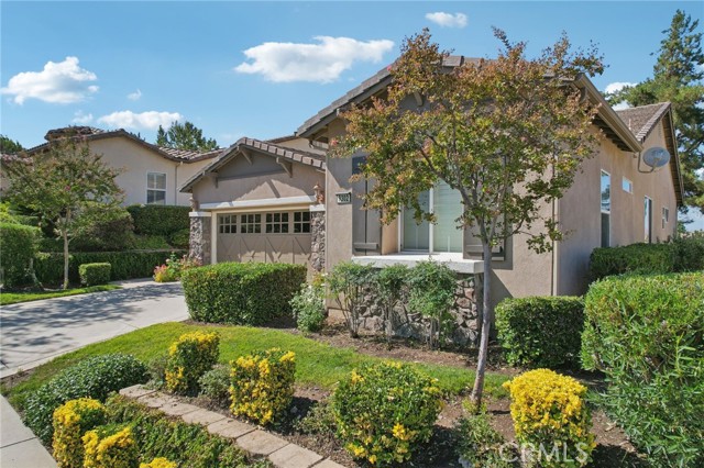 9302 Reserve Drive, Corona CA: https://media.crmls.org/medias/79f0ab2e-c00b-49ee-bd9b-1f447b6fdcbc.jpg