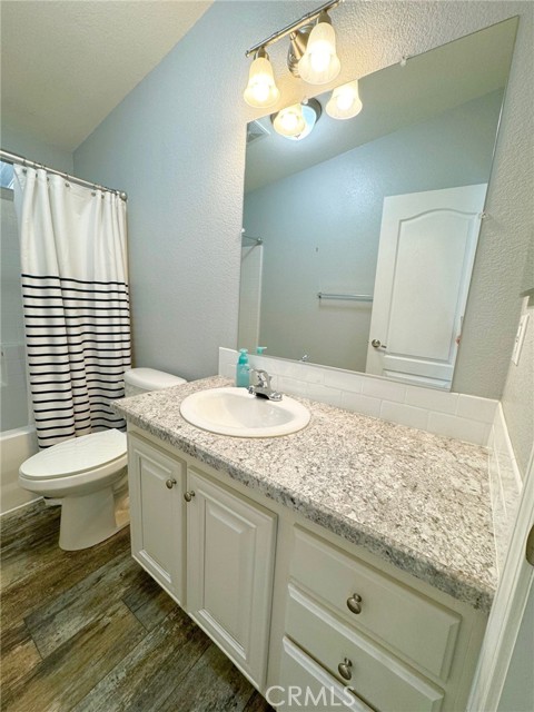 Detail Gallery Image 22 of 47 For 840 E Foothill Bld #200,  Azusa,  CA 91702 - 2 Beds | 2 Baths