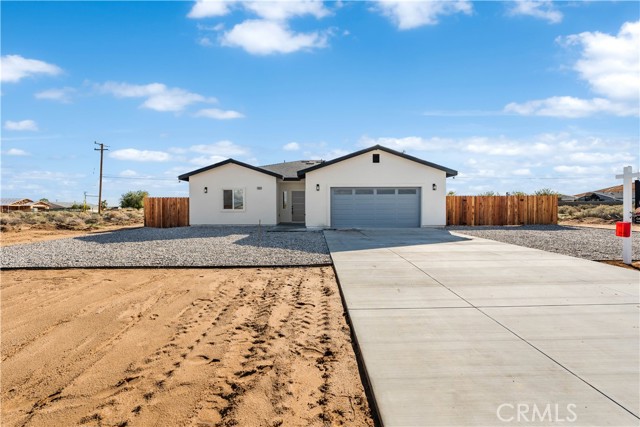 Detail Gallery Image 2 of 47 For 8624 Forest Blvd, California City,  CA 93505 - 3 Beds | 2 Baths