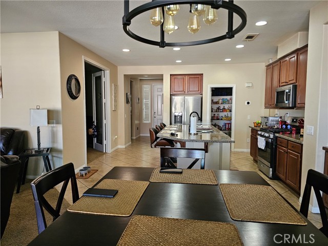 Detail Gallery Image 16 of 23 For 1034 Queen Annes, Beaumont,  CA 92223 - 3 Beds | 2 Baths
