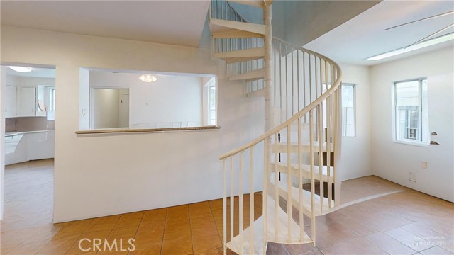 Detail Gallery Image 12 of 17 For 6014 Elenor St, Riverside,  CA 92506 - 3 Beds | 2 Baths