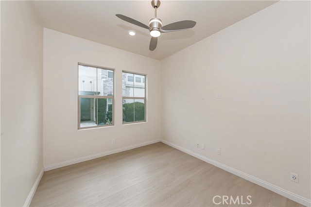 Detail Gallery Image 9 of 38 For 191 Frame, Irvine,  CA 92618 - 3 Beds | 2 Baths