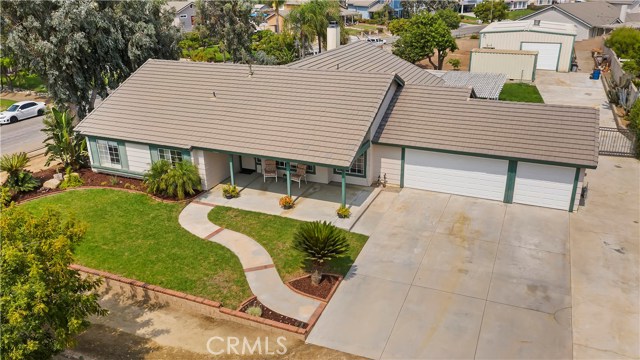 2553 Broken Lance Dr, Norco, CA 92860