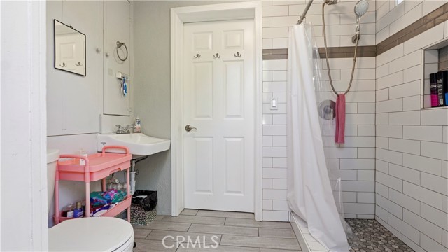 Detail Gallery Image 28 of 39 For 8838 Murietta, Panorama City,  CA 91402 - 3 Beds | 2 Baths