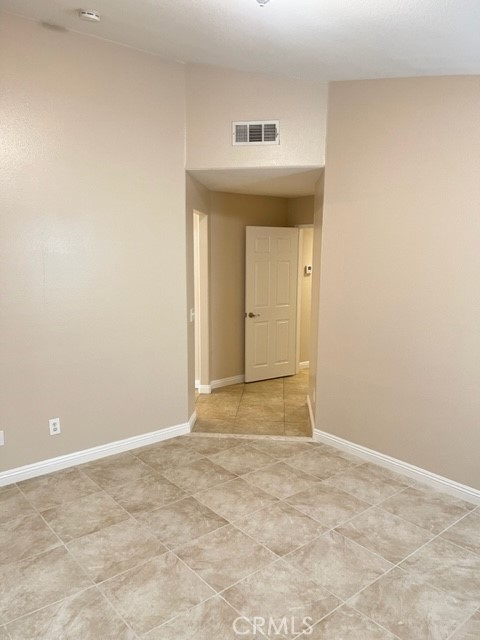 Detail Gallery Image 37 of 63 For 5220 Holstein Way, Jurupa Valley,  CA 92509 - 3 Beds | 2 Baths