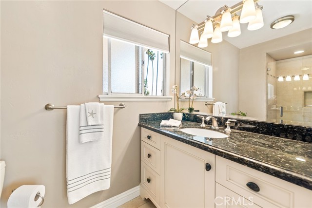 Detail Gallery Image 18 of 33 For 2772 2a E 2nd St #A2,  Long Beach,  CA 90803 - 2 Beds | 2 Baths