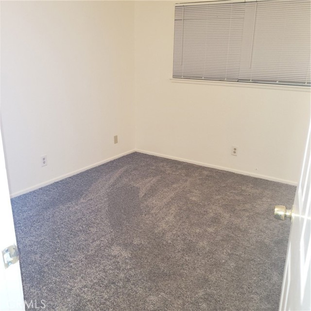 Detail Gallery Image 18 of 21 For 1812 Calico, Barstow,  CA 92311 - 4 Beds | 1/1 Baths