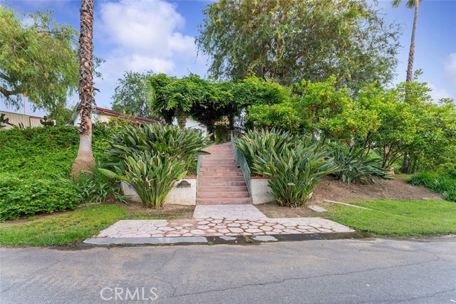 Detail Gallery Image 46 of 50 For 1940 Arroyo Dr, Riverside,  CA 92506 - 4 Beds | 3 Baths