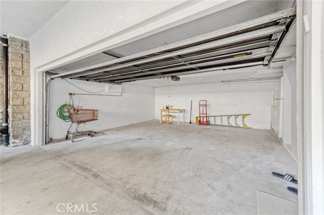 Detail Gallery Image 24 of 26 For 807 N Sycamore Ave #6,  Los Angeles,  CA 90038 - 3 Beds | 3 Baths
