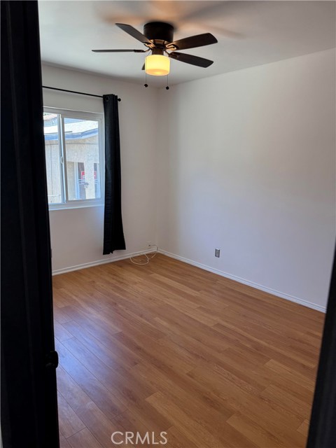 Detail Gallery Image 4 of 10 For 2257 Ewing St #5,  Los Angeles,  CA 90039 - 2 Beds | 1 Baths