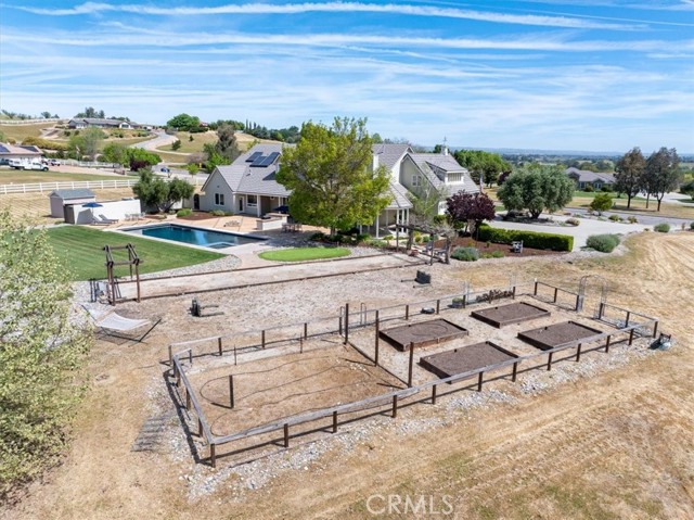 Detail Gallery Image 49 of 64 For 775 via Del Salinas, Paso Robles,  CA 93446 - 4 Beds | 3/1 Baths
