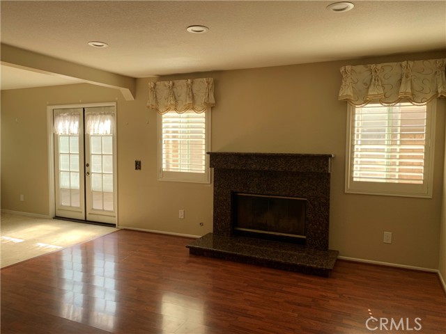 Detail Gallery Image 4 of 15 For 2373 Parkview Ln, Chino Hills,  CA 91709 - 4 Beds | 2/1 Baths