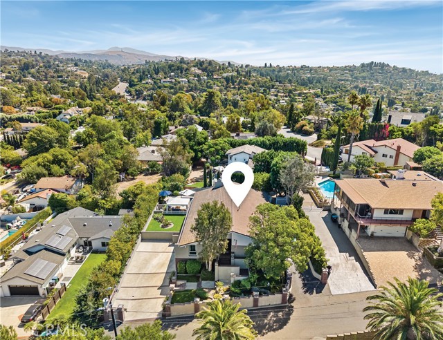 Detail Gallery Image 37 of 38 For 12782 Periwinkle, North Tustin,  CA 92705 - 5 Beds | 3/1 Baths