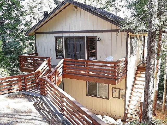 560 Rose Lane, Twin Peaks, CA 92391