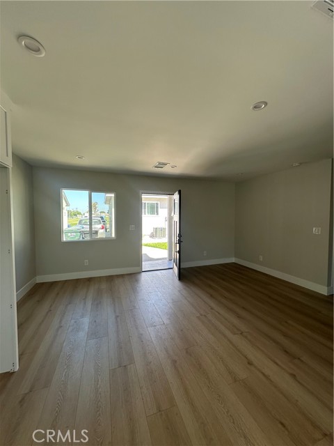 5776 Lockheed Avenue, Whittier CA: https://media.crmls.org/medias/79f9e108-141f-4773-81ab-b37a80921ff4.jpg