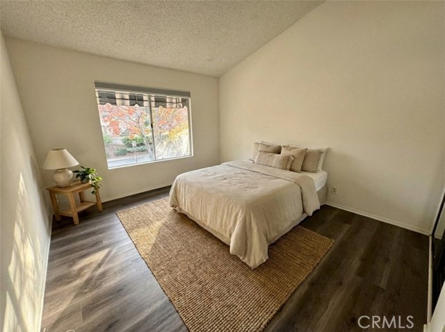 Detail Gallery Image 10 of 11 For 7 Stanford Ct, Irvine,  CA 92612 - 3 Beds | 3 Baths