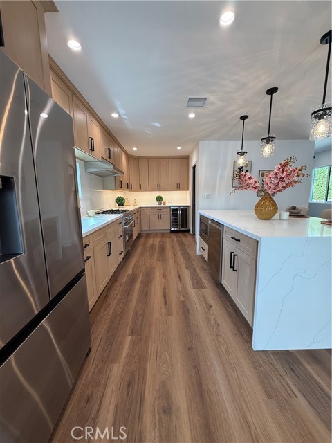 Detail Gallery Image 11 of 40 For 6902 Lasaine Ave, Lake Balboa,  CA 91406 - 3 Beds | 2 Baths