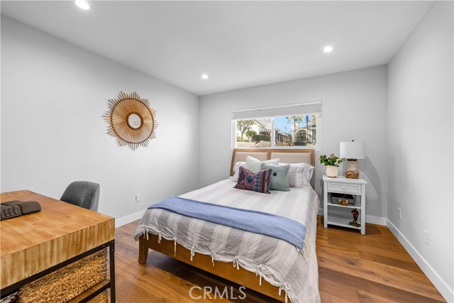 2408 Ives Lane, Redondo Beach, California 90278, 3 Bedrooms Bedrooms, ,Residential,Sold,Ives,SB21202682