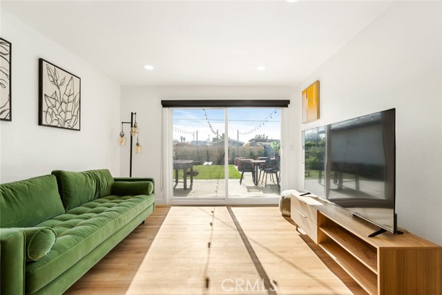 Detail Gallery Image 9 of 29 For 10290 Montevista, Montclair,  CA 91763 - 5 Beds | 3 Baths