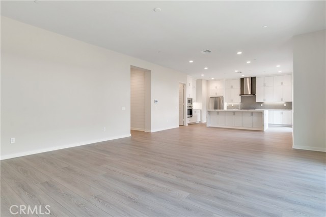 Detail Gallery Image 10 of 48 For 6536 Canyon Oaks Dr, Simi Valley,  CA 93063 - 5 Beds | 5/1 Baths